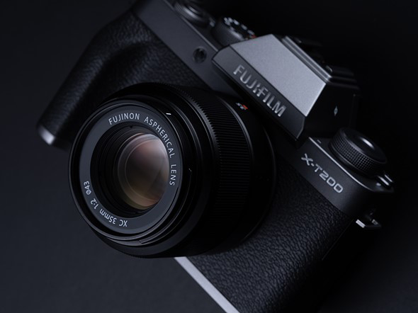 صورة Fujifilm تعلن رسمياً عن كاميرة X-T200 بتعزيز لتسجيل الفيديو وشاشة قابلة للإمالة