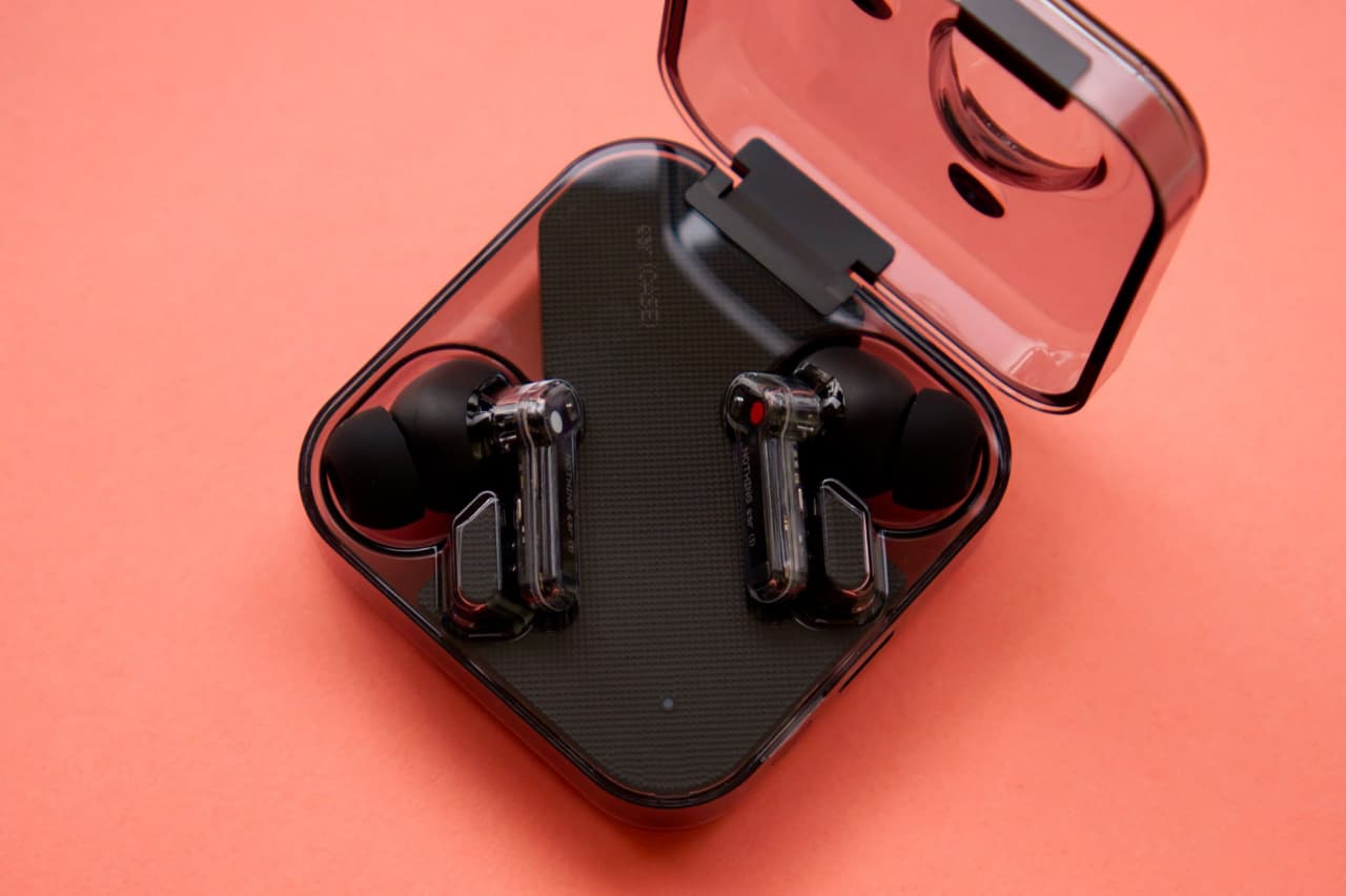 Oneplus buds pro vs pro 2. ONEPLUS Buds Pro vs nothing Ear.